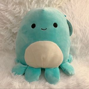 zobey the squishmallow